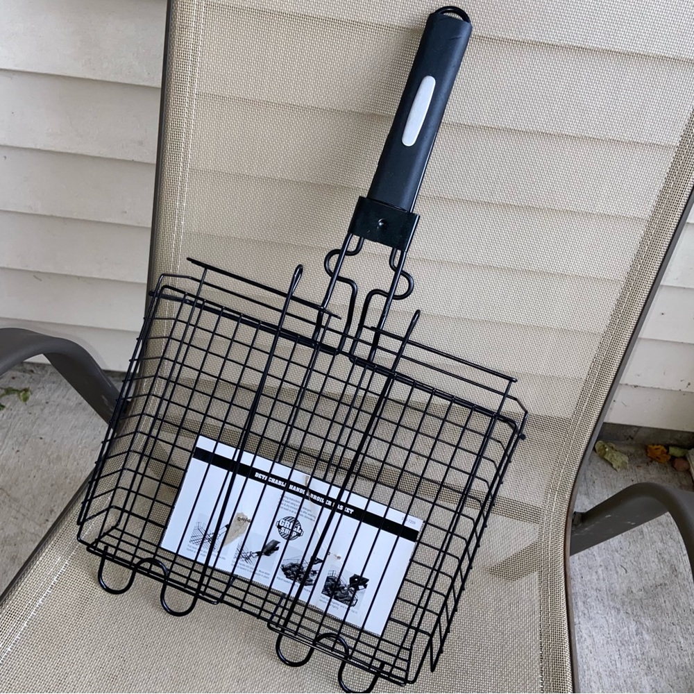 NWT 9”x13” None Stick Grilling Cage for Steak,Chicken,Peppers,Onions,Mushrooms